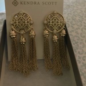 NWT Kendra Scott Vintage Earrings